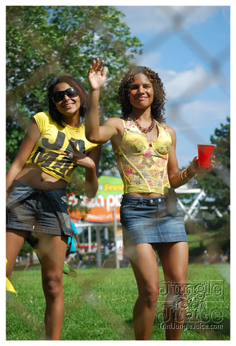 toronto_caribana_08-400
