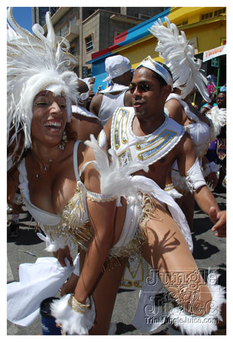 tribe_tue_2008_pt1-410