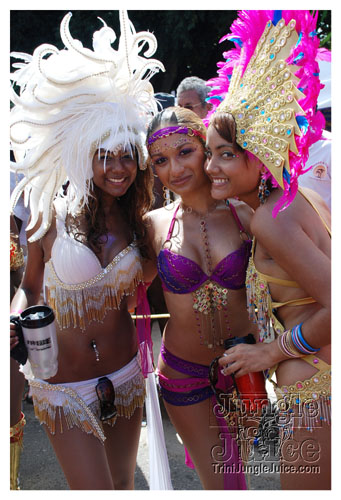 tribe_tue_2008_pt1-435