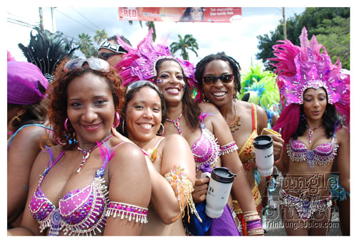 tribe_tue_2008_pt2-384
