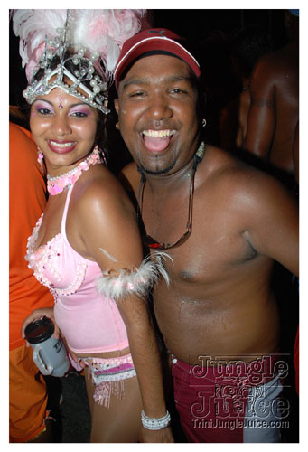 tribe_tue_2008_pt3-413