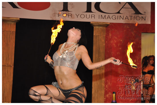 erotica_2009_nov20-268