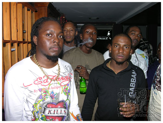 indulge_dec4-040