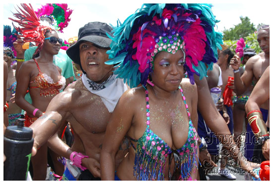 kadooment_day_2009_pt1-209