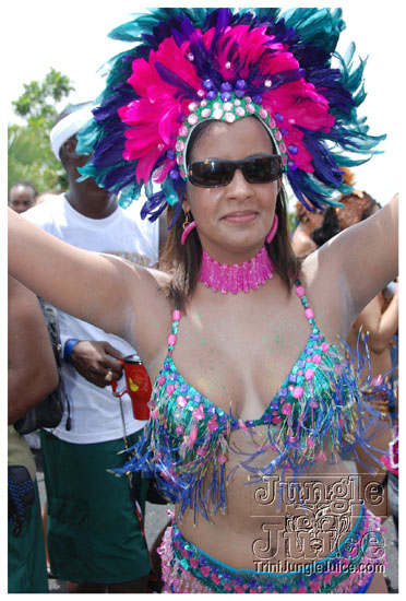 kadooment_day_2009_pt1-219