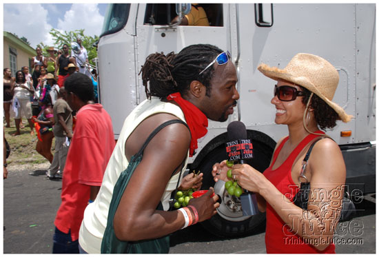 kadooment_day_2009_pt1-223