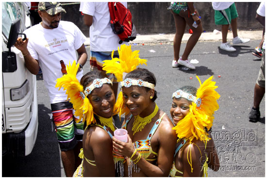 kadooment_day_2009_pt1-242