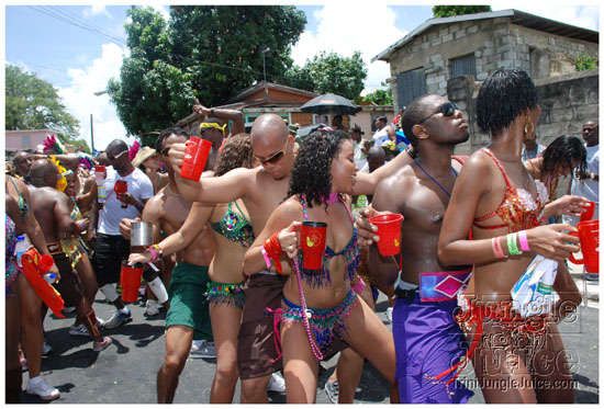 kadooment_day_2009_pt1-298