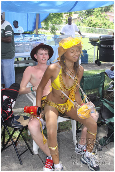 kadooment_day_2009_pt1-324