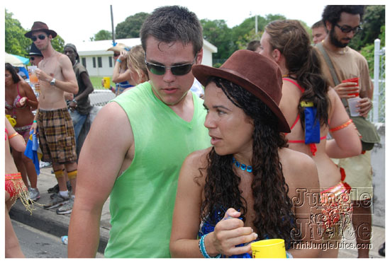kadooment_day_2009_pt1-337