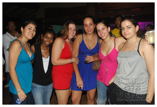 shade_summer_spree_2009-094