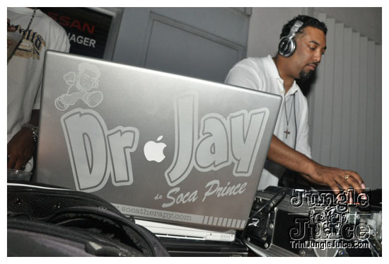 swankys_glow_foam_fete_apr30-134