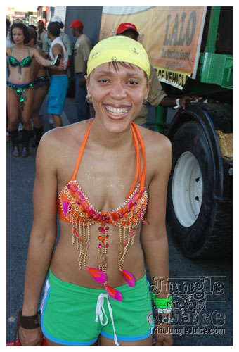 tribe_mon_2009_pt1-331