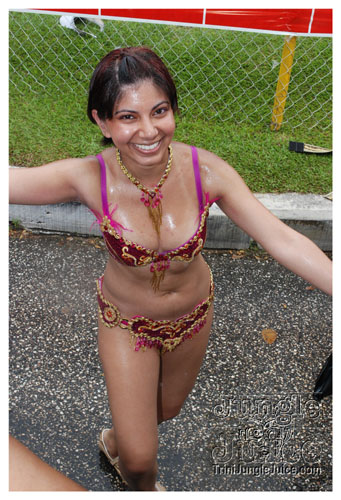 tribe_tue_2009_pt1-333