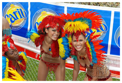 tribe_tue_2009_pt1-336