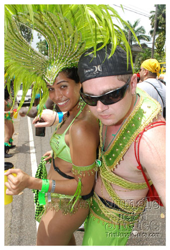 tribe_tue_2009_pt1-348