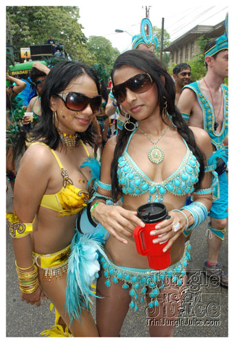 tribe_tue_2009_pt1-354