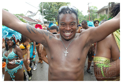 tribe_tue_2009_pt1-360