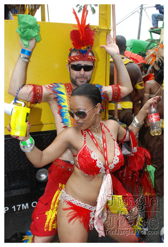 tribe_tue_2009_pt1-362