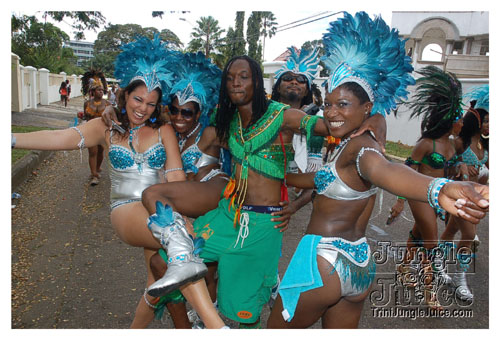 tribe_tue_2009_pt1-379