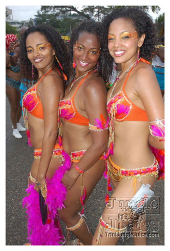 tribe_tue_2009_pt1-392