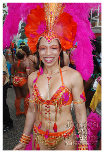 tribe_tue_2009_pt1-397