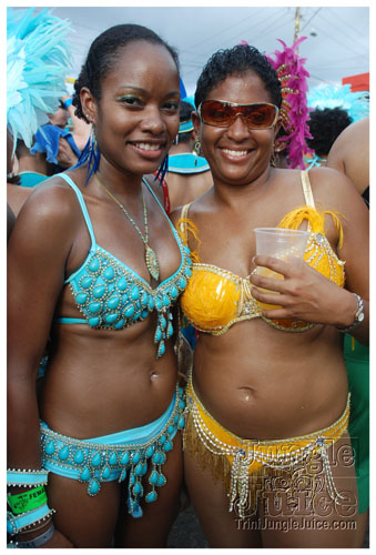 tribe_tue_2009_pt2-304