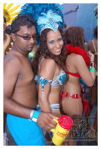 tribe_tue_2009_pt2-312