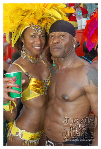 tribe_tue_2009_pt2-326