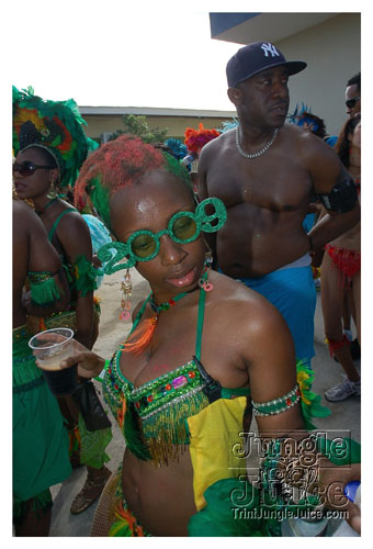 tribe_tue_2009_pt2-343