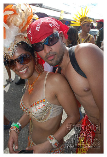 tribe_tue_2009_pt2-349