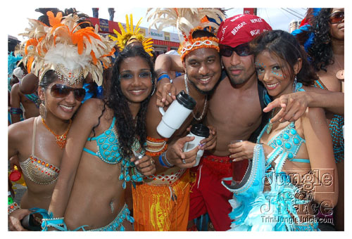 tribe_tue_2009_pt2-351
