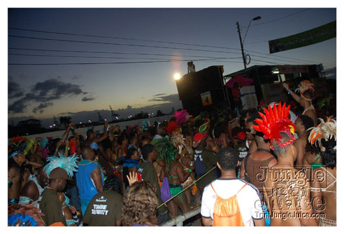 tribe_tue_2009_pt3-329