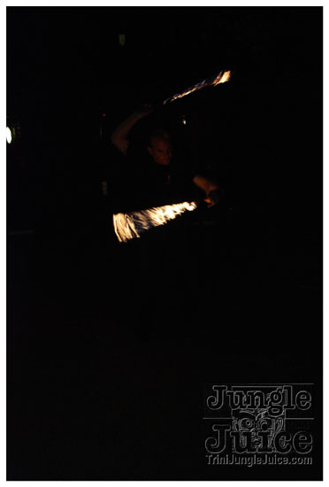 trini_luau_2009_aug22-172