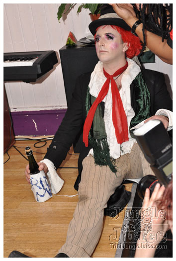 alice_in_wonderland_apr24-167