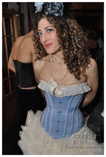 alice_in_wonderland_apr24-187