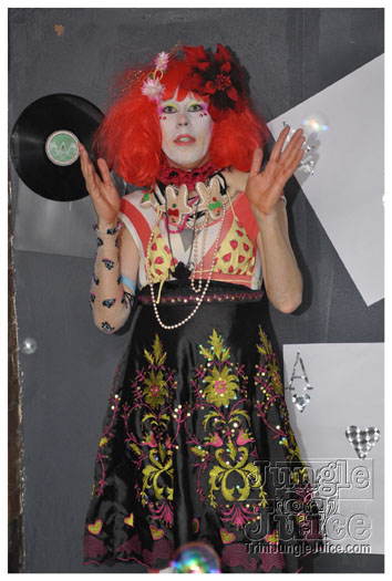 alice_in_wonderland_apr24-216