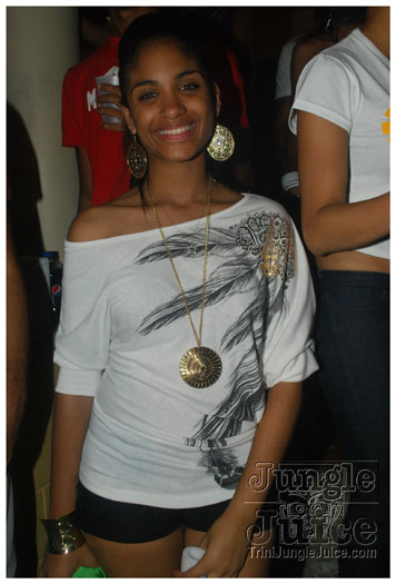 bacchanal_factory_2010-107
