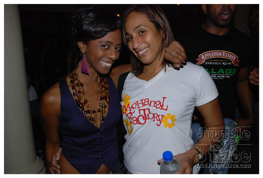 bacchanal_factory_2010-120