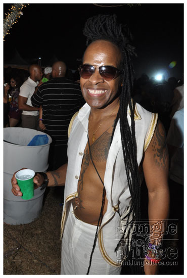 beach_house_carnival_2010_pt1-209