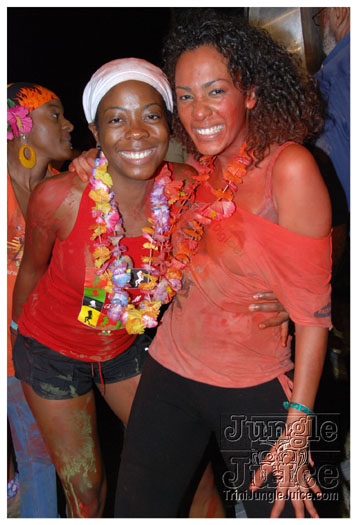 beach_jouvert_2010_apr3-231