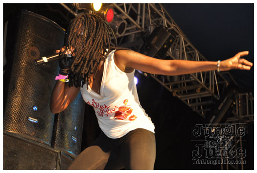 beach_jouvert_2010_apr3-294