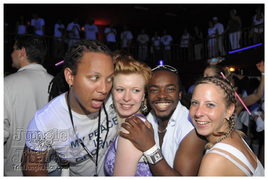 berlin_carnival_glow_may22-228
