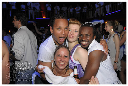 berlin_carnival_glow_may22-229
