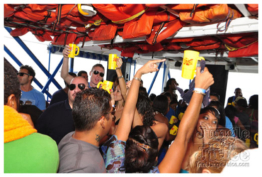 bikini_cruise_aug7_2010-134