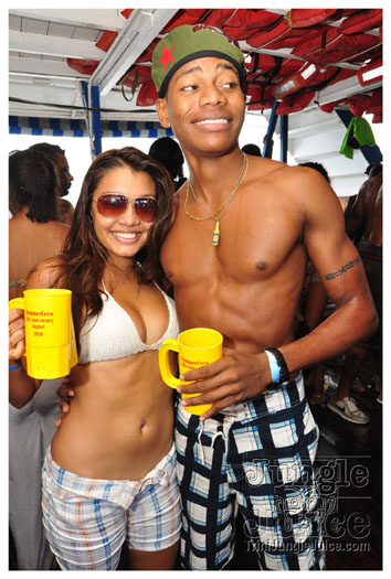 bikini_cruise_aug7_2010-164