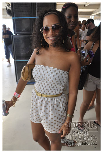 booze_cruise_2010_pt1-209