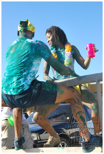 caesars_hippie_army_2010-180