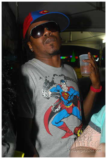 caution_2010-166