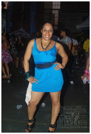 caution_2010-214